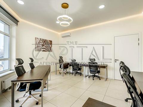 комерційна за адресою Київ, Кловський узвіз (Кловський), 7