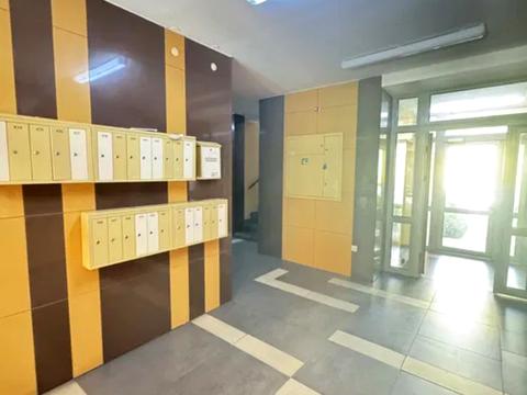 квартира за адресою Регенераторна вул., 4 к1-2