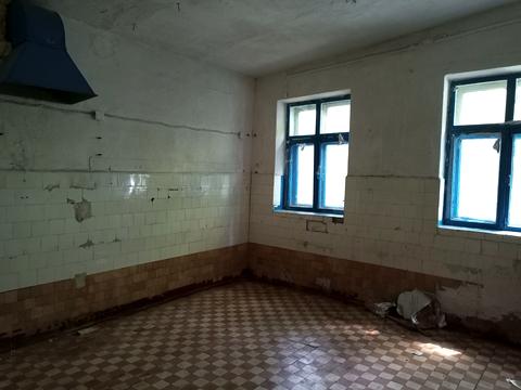 коммерческая по адресу Адмиральский пр, 28