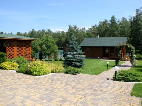 будинок за адресою жовтнева