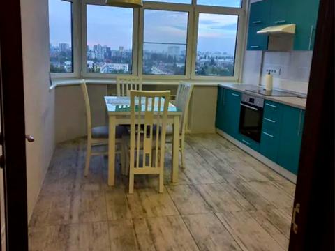 квартира за адресою Польова вул., 73