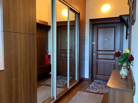 квартира за адресою Михайлівська вул., 8
