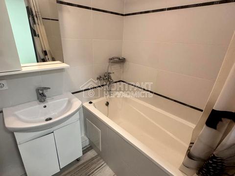 квартира за адресою Козакевича вул., 31