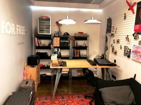 коммерческая по адресу Валерия Лобановского просп. (Краснозвездный), 4-Ж