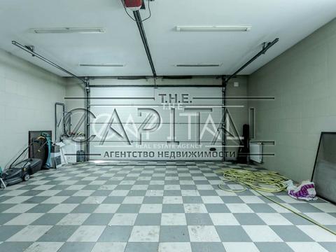 будинок за адресою Центральна вул., 45