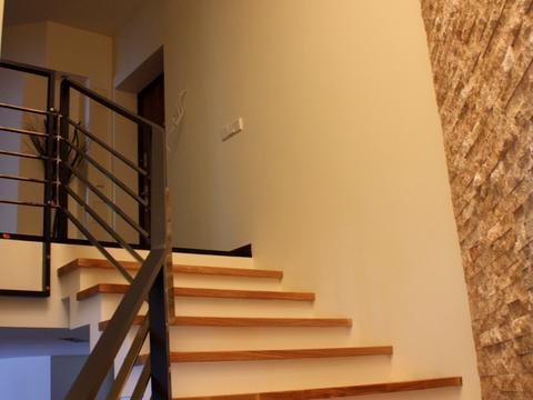 квартира за адресою Осіння вул., 33