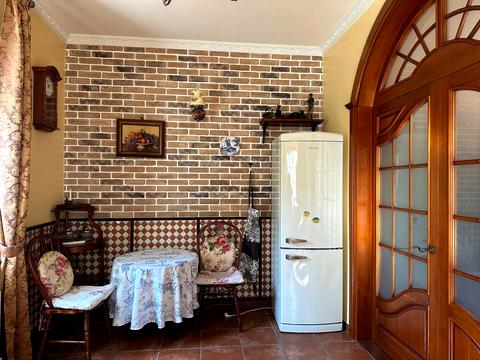 будинок за адресою вулиця Кошового