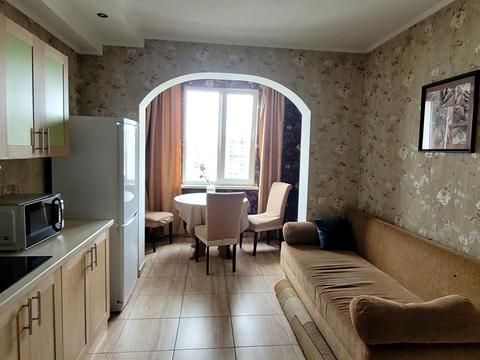 квартира по адресу Миколы Бажана просп., 36