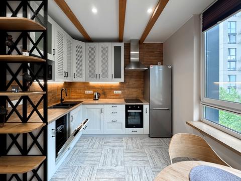 квартира за адресою Салютна вул., 2к5