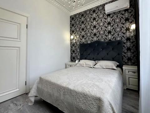 квартира за адресою Круглоуніверситетська вул., 13