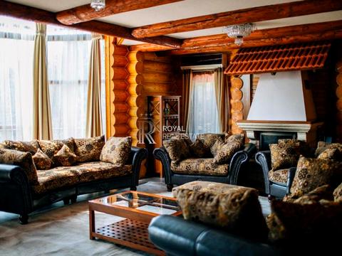 будинок за адресою Лісова