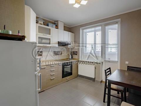 квартира за адресою Драгоманова вул., 6/1