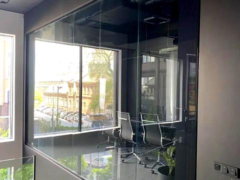 коммерческая по адресу Антоновича ул. (Горького), 74