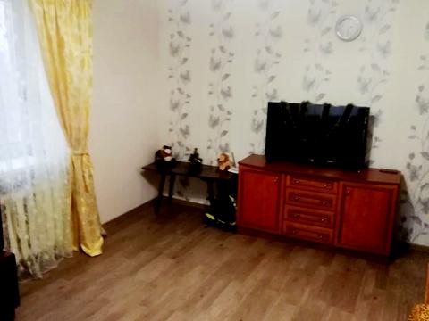 квартира за адресою Незалежності бульв. (50 років Жовтня), 8-Б