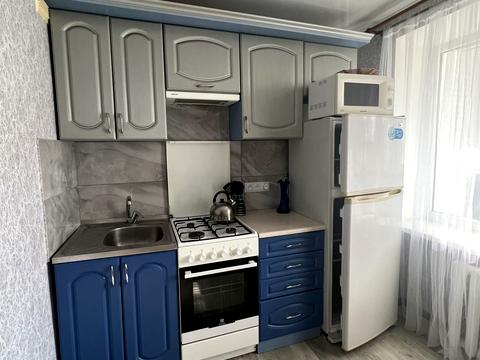 квартира за адресою Космонавтів вул., 3