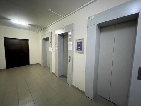 квартира за адресою Драгоманова вул., 2-Б