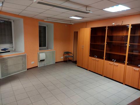 комерційна за адресою Заліська вул., 5