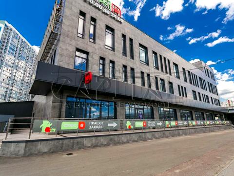 комерційна за адресою Миколи Бажана просп., 1Ц