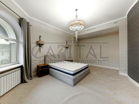 будинок за адресою вул. Локомотивна