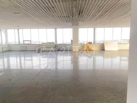 коммерческая по адресу Валерия Лобановского просп. (Краснозвездный), 56