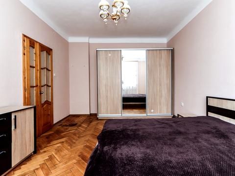 квартира за адресою Дмитра Донцова вул., 6
