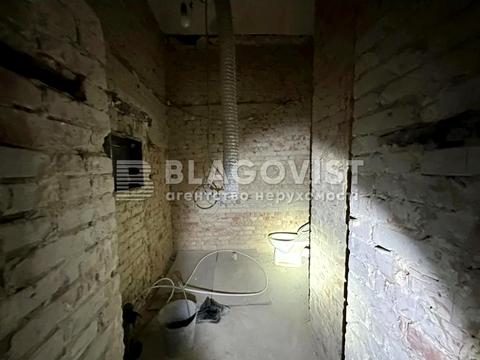 комерційна за адресою Ольгинська вул., 2/1