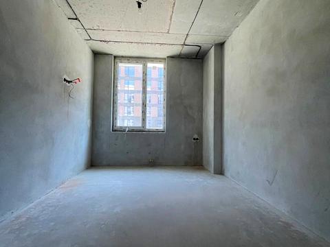 квартира по адресу Героїв Крут ул., 2