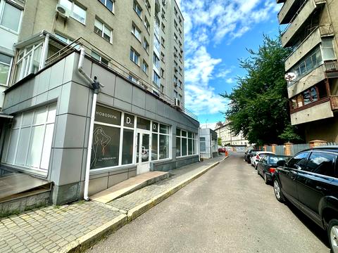 квартира за адресою Академіка Андрія Сахарова вул., 82