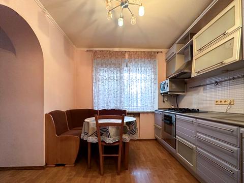 квартира по адресу Еленовская ул., 8