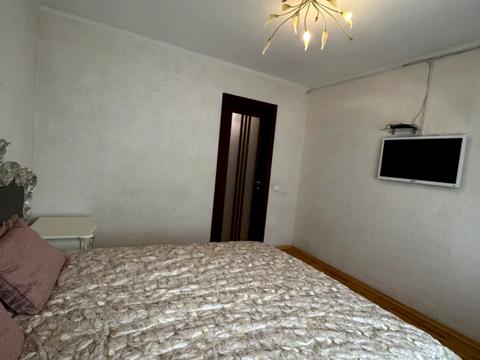 квартира за адресою Менахем-Мендл Шнеєрсона вул. (Мініна), 5