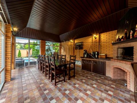 будинок за адресою святкова