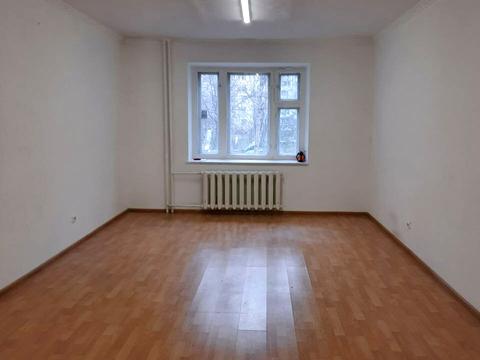 комерційна за адресою Вишняківська вул., 5-Б