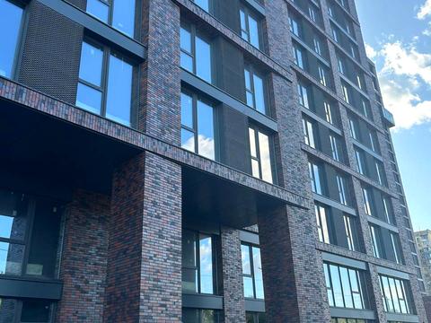 комерційна за адресою Набережна Перемоги вул., 128