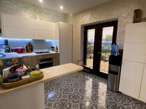 дом по адресу Центральна, 6