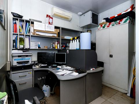 комерційна за адресою Миколи Закревського вул., 32