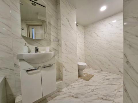 квартира за адресою Машинобудівна вул., 41