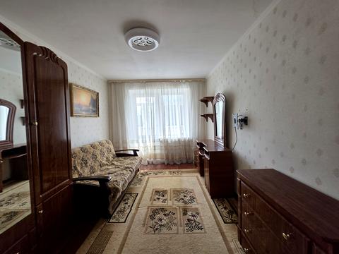 квартира за адресою Олега Антонова вул. (Карла Маркса), 40