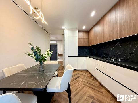 квартира за адресою Юліана Пелеша вул., 3