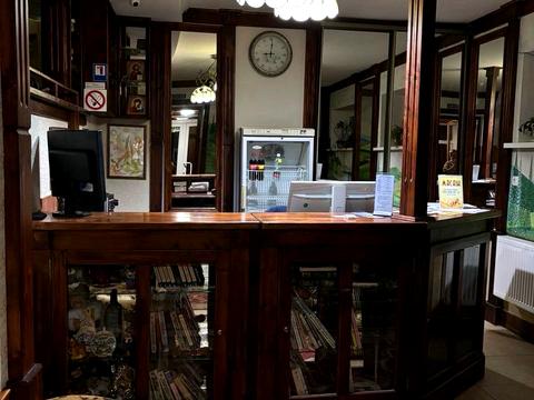 комерційна за адресою Тараса Шевченка вул., 164/2д