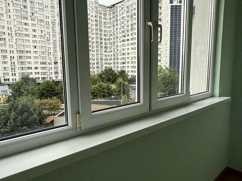 квартира за адресою Бориса Гмирі вул., 2