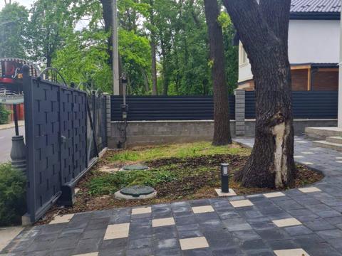 будинок за адресою Інститутська вул. (Артема)