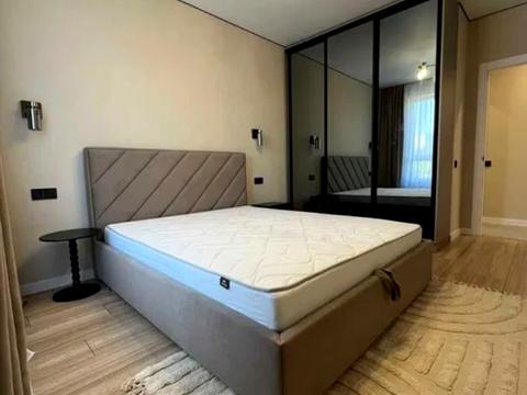 квартира за адресою Роксоляни вул., 33а