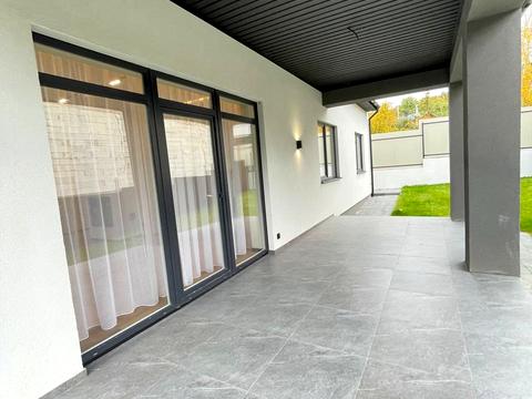 будинок за адресою Центральна