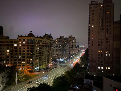 квартира по адресу Вячеслава Черновола ул., 10