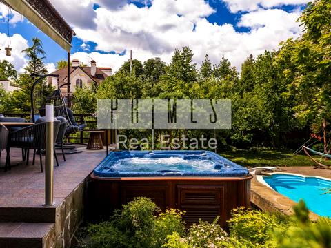 будинок за адресою каштанова