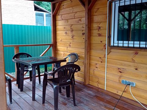 будинок за адресою Газопровідна вул., 2