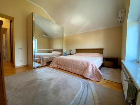 будинок за адресою Леонтовича вул.