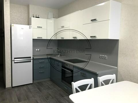 квартира по адресу Драгоманова ул., 2-А