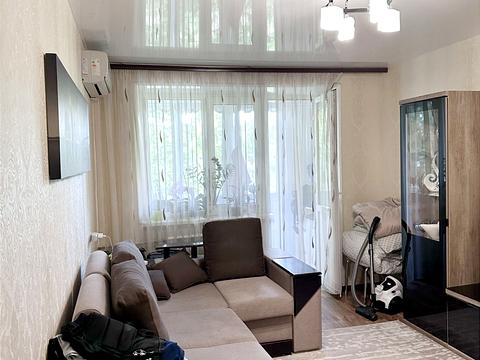 квартира за адресою Героїв Крут вул. (Валентини Терешкової), 42