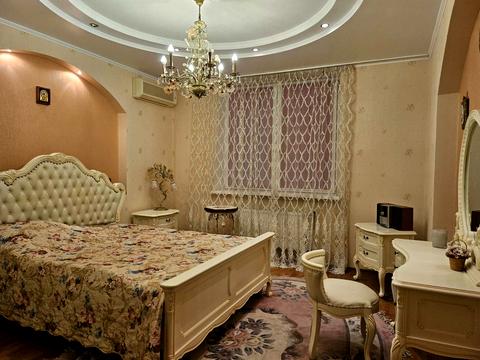 квартира за адресою Раїси Окіпної вул., 4-А